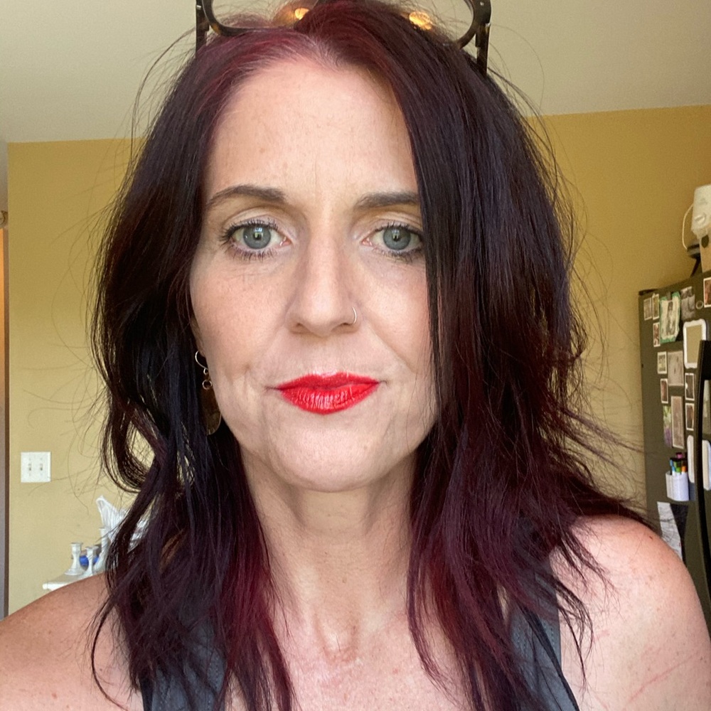 Meet your Posher, Janelle